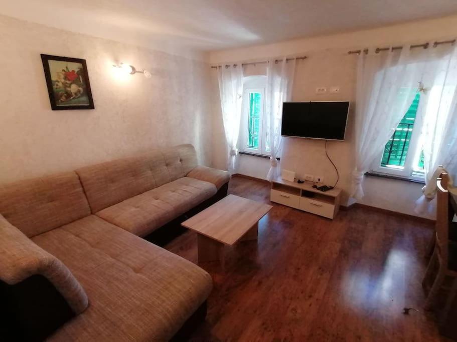 Apartment In Lovran Exteriör bild